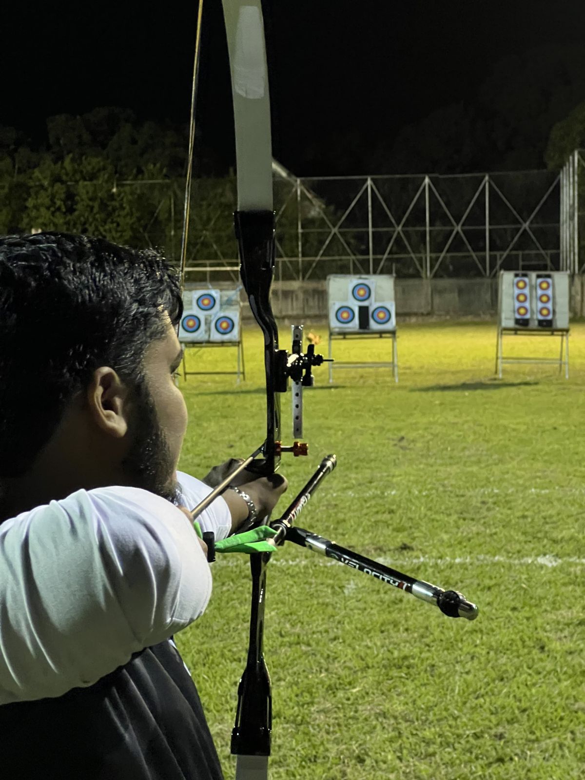 Abdullah Mohamed — Aiming at targets